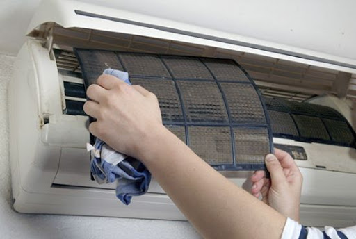 5 Cách vệ sinh máy lạnh đơn giản tại nhà - Dien may gia dung Sai Gon