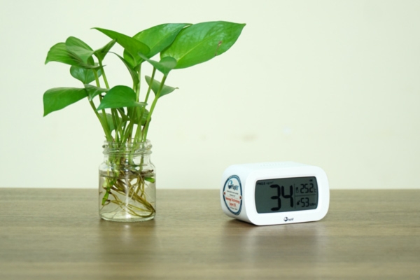 Máy đo chất lượng không khí mini FujiE AM100 - Đo chỉ số bụi mịn chính xác