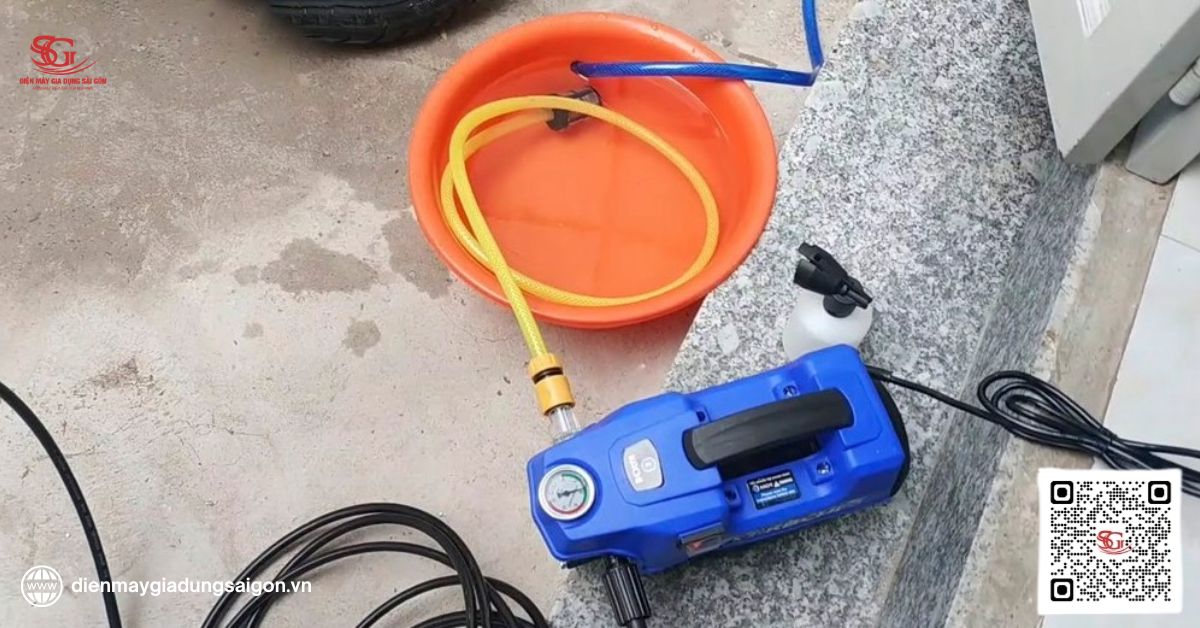 máy rửa xe bị rò rỉ nước