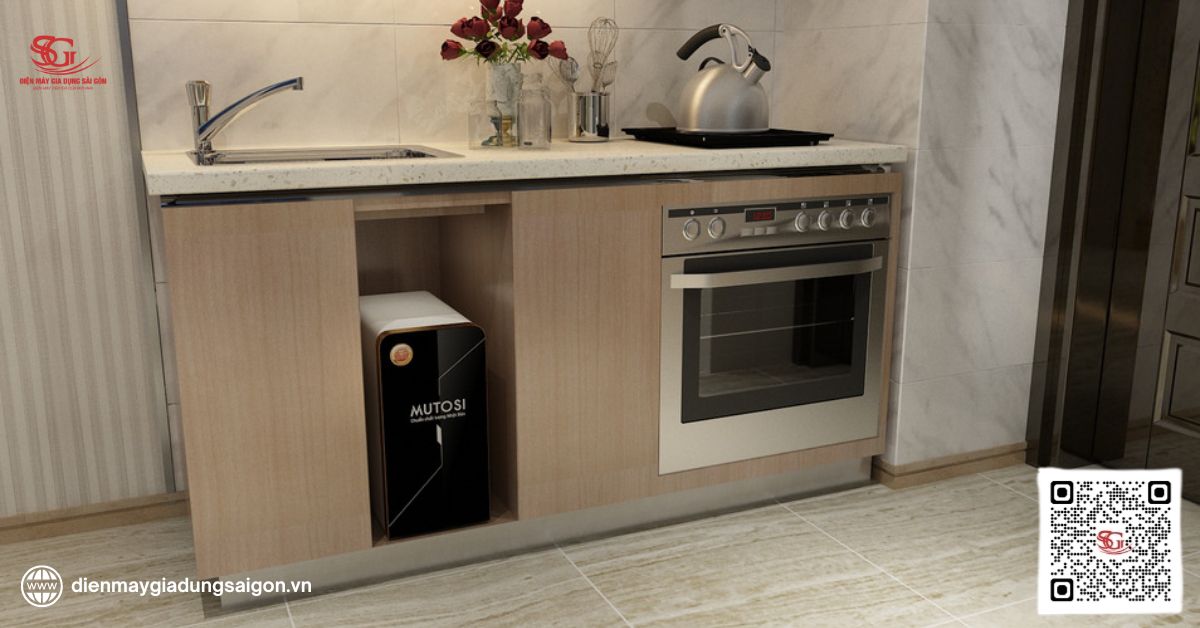 lắp máy lọc nước nóng lạnh dưới tủ bếp