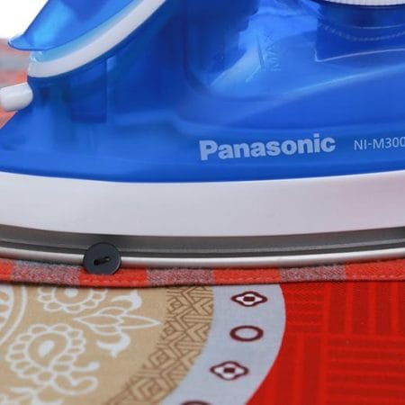 ban ui hoi nuoc panasonic ni mtara