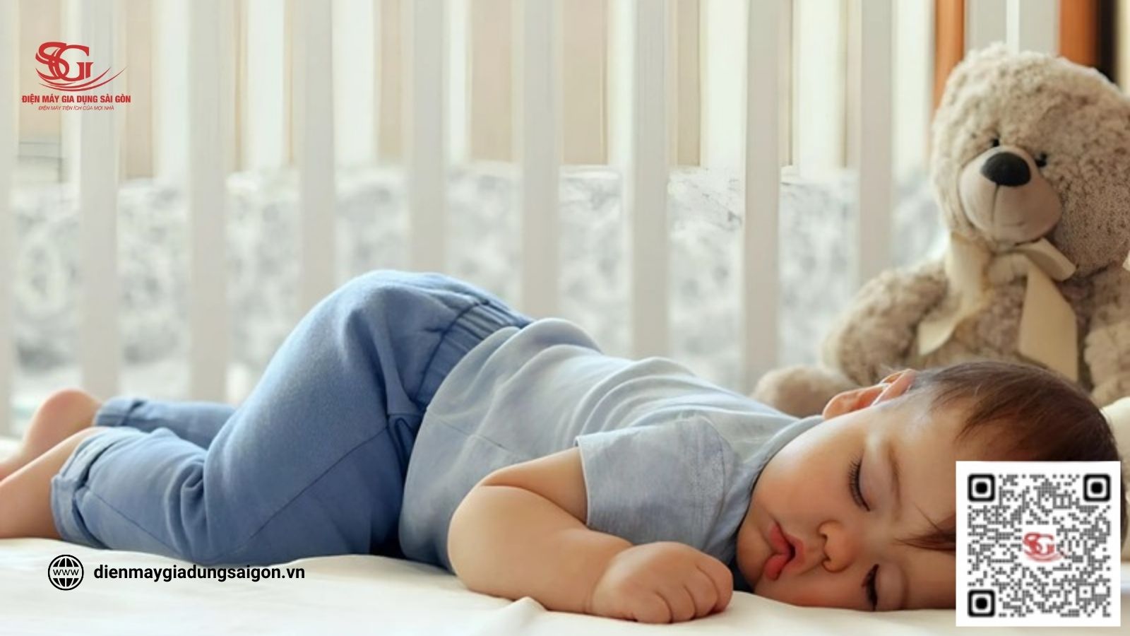 Trẻ sơ sinh nằm được quạt không