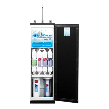 Hệ thống lõi lọc RO 12 cấp bên trong máy lọc nước Makano MN212